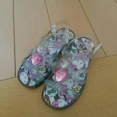 タイムセール!!キティちゃんサンダル♡15cmのサムネイル