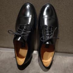 本日限定価格　新品　COLE HAAN ブラックレザー ストレートチップドレス 本日限定価格 新品 COLE HAAN ブラックレザー ストレートチップドレス
