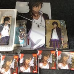 刀剣乱舞 大倶利伽羅 缶バッジ等8点セットのサムネイル