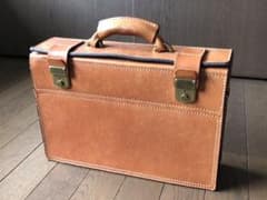 アタッシュケース 革製 ショルダー2Wayのサムネイル