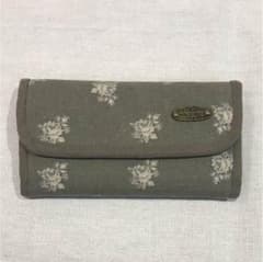 長財布 木綿 手作り調 グレー 花柄のサムネイル
