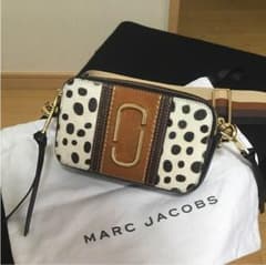 meripoo様専用MARC JACOBS カメラバックのサムネイル