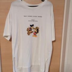 UNIQLO UT ディズニー Tシャツ Mサイズのサムネイル