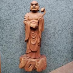 Ｂフライデー　白檀１木彫り達磨大師仏像彫刻 約30cm Bフライデー 白檀1木彫り達磨大師仏像彫刻 約30cm - メルカリ