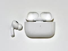 AirPods Pro 第2世代　左耳＋充電ケースのサムネイル