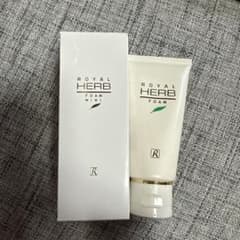 ロイヤル化粧品 ロイヤルハーブ フォーム 洗顔料 - メルカリ