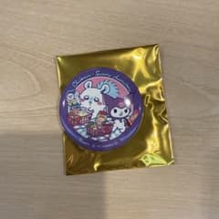 치이카와 × 산리오 캐릭터즈 캔 배지