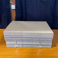 新品未使用！無地ダンボール60サイズ30枚セットのサムネイル