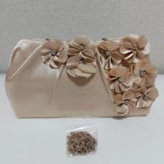 美品★フラワーモチーフ パーティーバッグ 結婚式のサムネイル