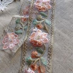 花柄 刺繍リボン ゴールド縁取り ハンドメイド素材のサムネイル