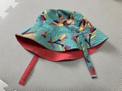 パタゴニア6-12M 帽子 ベビーサンバケツハット リバーシブルのサムネイル