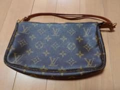 LOUIS VUITTON ルイ ヴィトン アクセサリーポーチのサムネイル