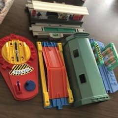 11・プラレール  情景部品セットのサムネイル