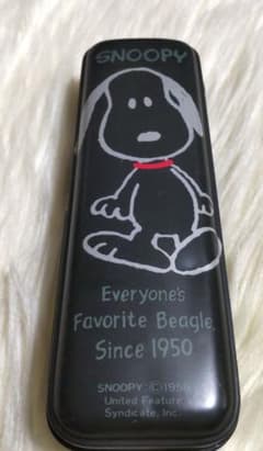 激レア缶ペンケース スヌーピー 黒 SNOOPY レトロ - メルカリ