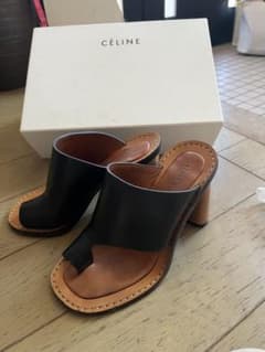 CÉLINE オープントゥ ミュール 黒/ベージュのサムネイル