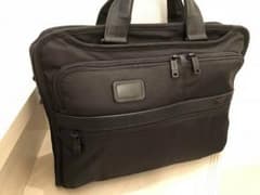 送料無料！ TUMI ALPHA2 26108D2 現行 トゥミのサムネイル