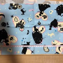 ☆ シンデレラ　シルエット　はぎれ　☆のサムネイル