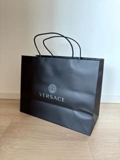 versace ヴェルサーチ ショッパー ショップ袋 大きめ - メルカリ