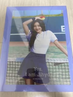 TWICE ジヒョ 写真集 新品未開封のサムネイル