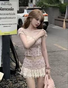 花柄 パフスリーブ セットアップ フリルスカートのサムネイル
