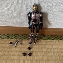 仮面ライダーファイズのサムネイル