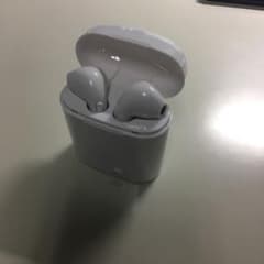 Bluetooth イヤホンのサムネイル