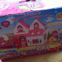 メルちゃんの二階だてのおうちのサムネイル