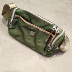 【美品】Orobianco ショルダーバッグのサムネイル