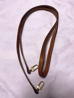 LOUIS VUITTON ルイヴィトン ヌメ革 ショルダーストラップ 細 - メルカリ
