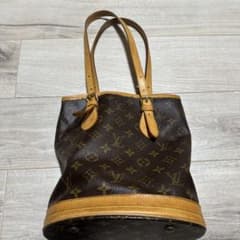 ルイヴィトン バケツトートバックのサムネイル