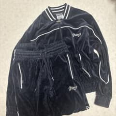 ⭐︎レア⭐︎GRIMEY ベロアセットアップ 上下　6/16まで出品（最終値下げ中）のサムネイル