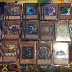 ジャンド デッキ エクストラ付き   写真４枚目まであり遊戯王 全て日版のサムネイル