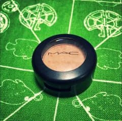 MAC eye shadow ARENAのサムネイル