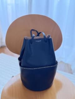 J&M DAVIDSON スタッズ レザー 巾着バッグ ネイビー - メルカリ
