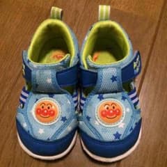 ベビー スニーカーのサムネイル
