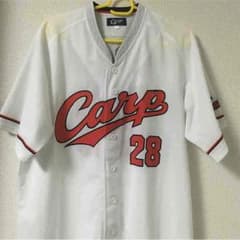 カープレプリカユニフォーム 新井-28のサムネイル