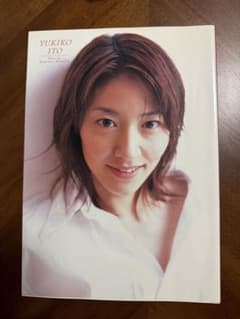 伊藤由希子写真集 YUKIKO ITOのサムネイル