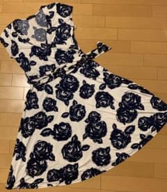花柄ワンピース　ジャージのサムネイル