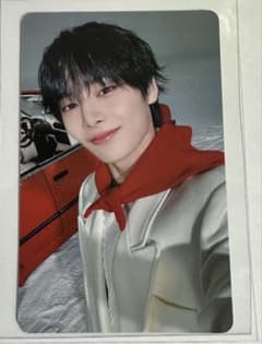 ⭐︎25日限りの値引き⭐︎ Stray Kids GIANT 特典トレカ　アイエンのサムネイル