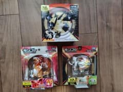 モンコレ　新品3体　ネクロズマ、リザードン、ソルガレオのサムネイル