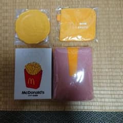 マクドナルド 福袋2024年のサムネイル