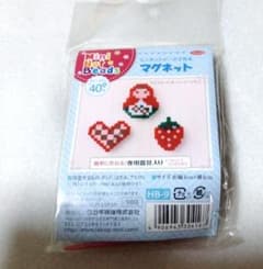 ミニホットビーズで作るマグネット 3種のサムネイル