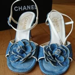 CHANEL サンダル カメリアのサムネイル