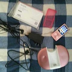 SONY　WALKMANのサムネイル