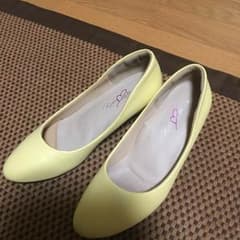 パンプス イエロー ３Ｌのサムネイル