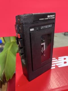 SONY STEREO CASSETTE-CORDER TCS-300 本体のサムネイル