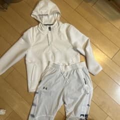 UNDER ARMOUR ホワイトジャージ上下セット XLT/10のサムネイル