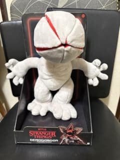 ストレンジャー・シングス デモゴルゴン ぬいぐるみ - メルカリ