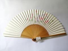 桜柄 扇子 和装小物　定価2500円のサムネイル