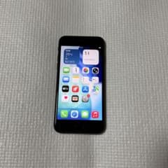 미품 SIM 프리 iPhoneSE 3세대 64GB 배터리 100%